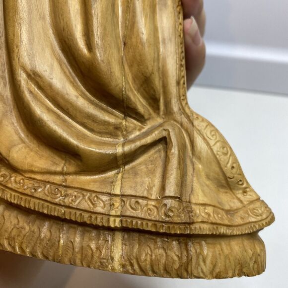 VTG Nativity Figure Mary Wood Kneeling Hand Carved 9 inches Tall Figurine - Picture 8 of 16